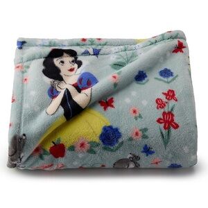 Disney’s Snow White Throw Blanket
